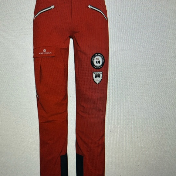 Amundsen Peak Panther Ski Pants - Picture 1 of 2